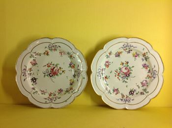A pair of Bristol plates