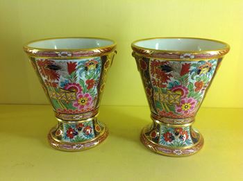 A pair of Barr, Flight and Barr Worcester vases 