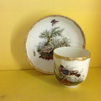 A Berlin ornithological coffee cup and saucer 