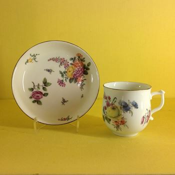 A Chelsea bell shaped coffee cup and saucer 