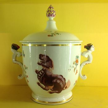 A Meissen large two handled ice pail and cover 