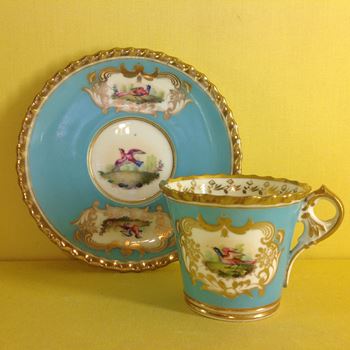 A Chamberlain's Worcester teacup and saucer 