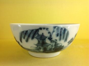 A Plymouth round bowl 