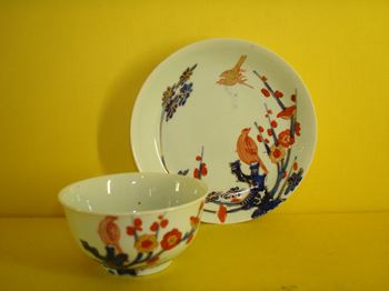A Vauxhall tea bowl and saucer