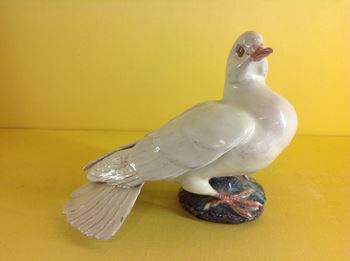 An Anne Gordon faience model of a dove 