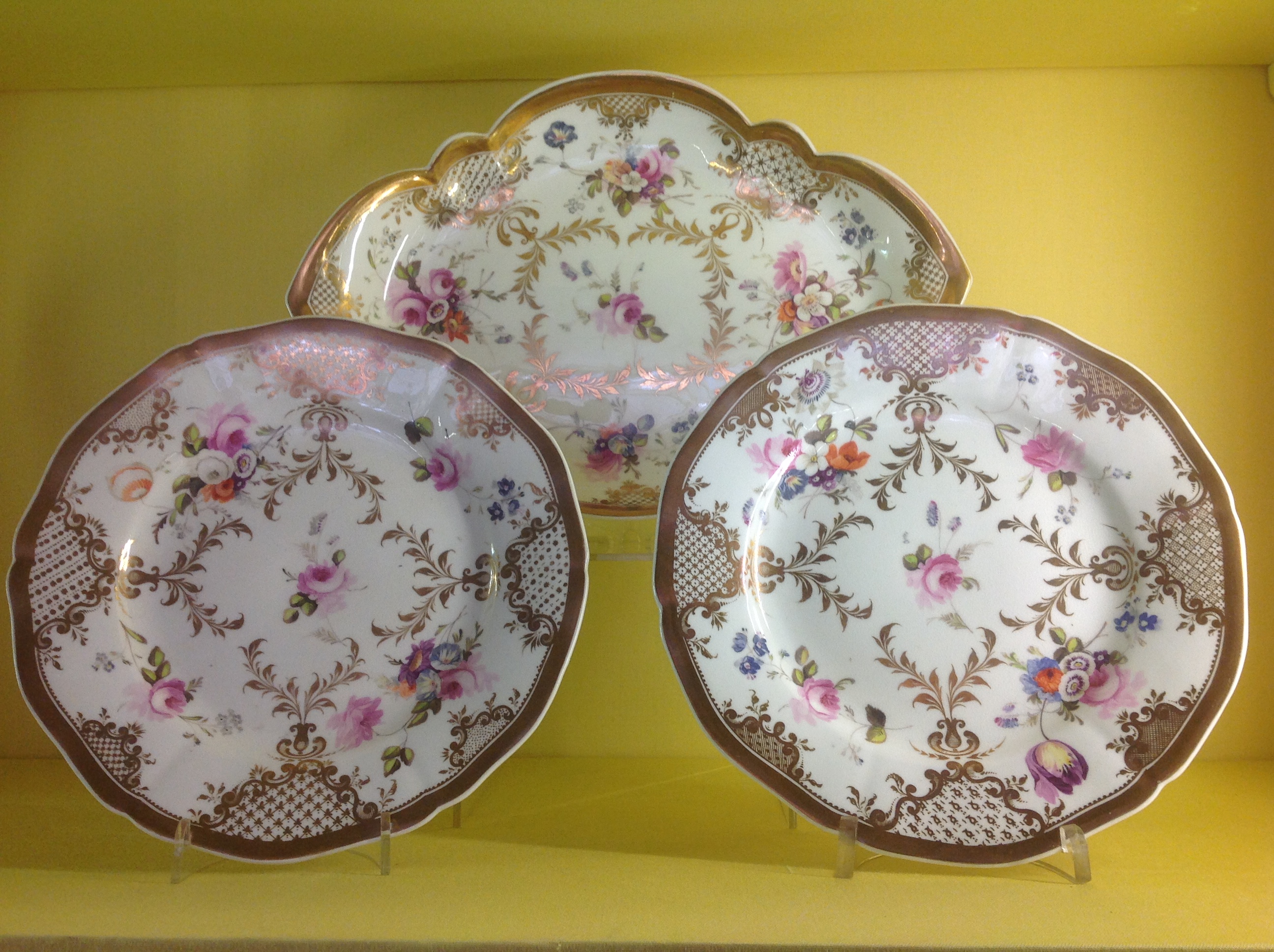 A fine Coalport dessert service