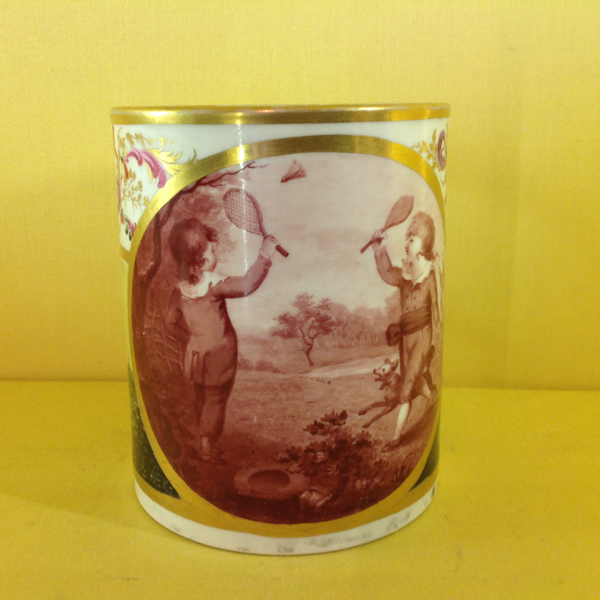 A rare Flight and Barr Worcester mug