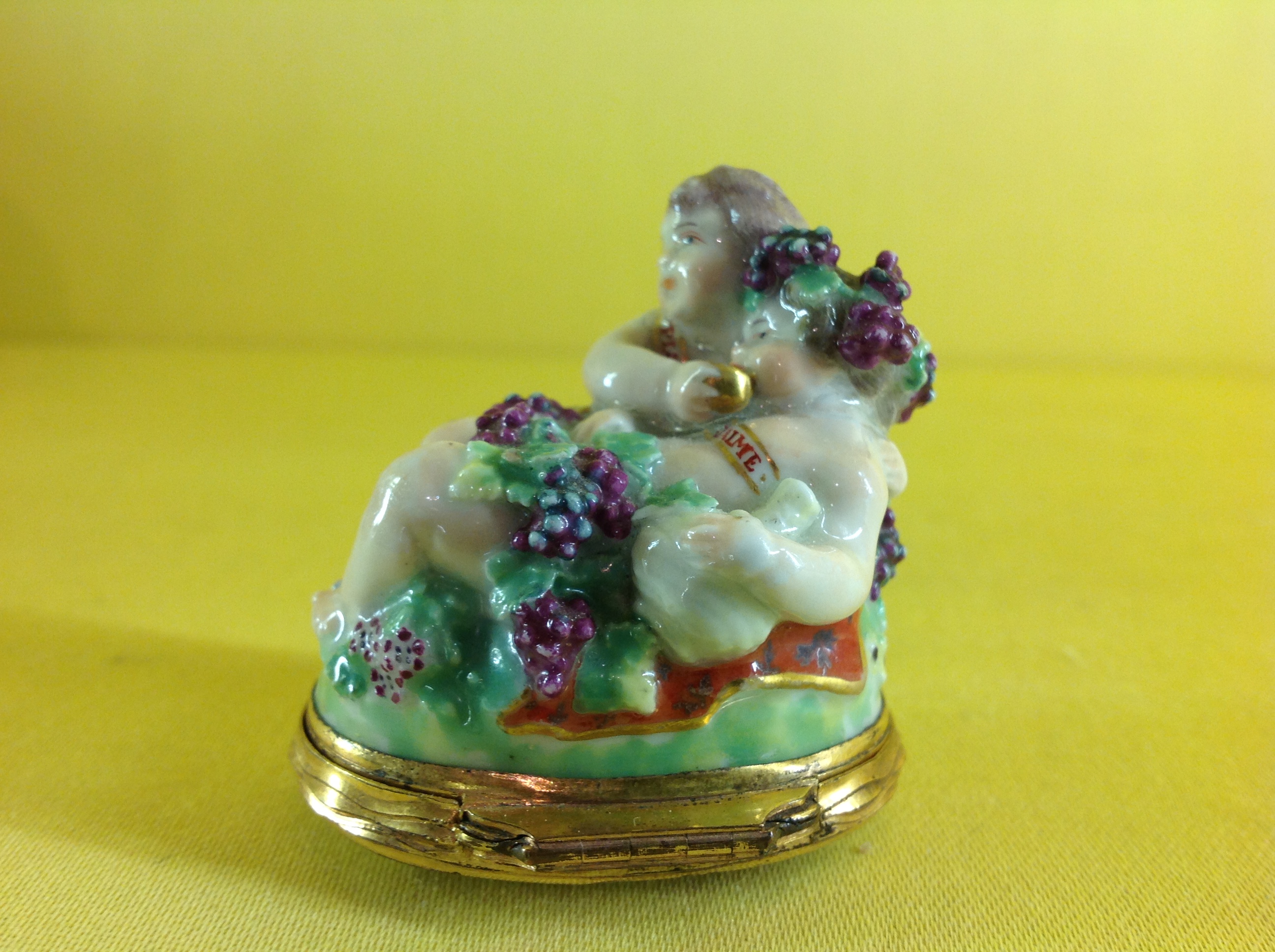 A Chelsea bonbonniere 