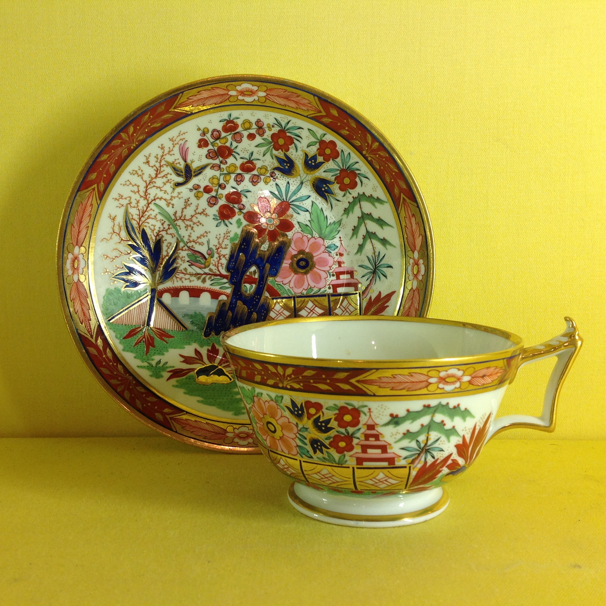 A Flight, Barr and Barr Worcester breakfast cup and saucer 