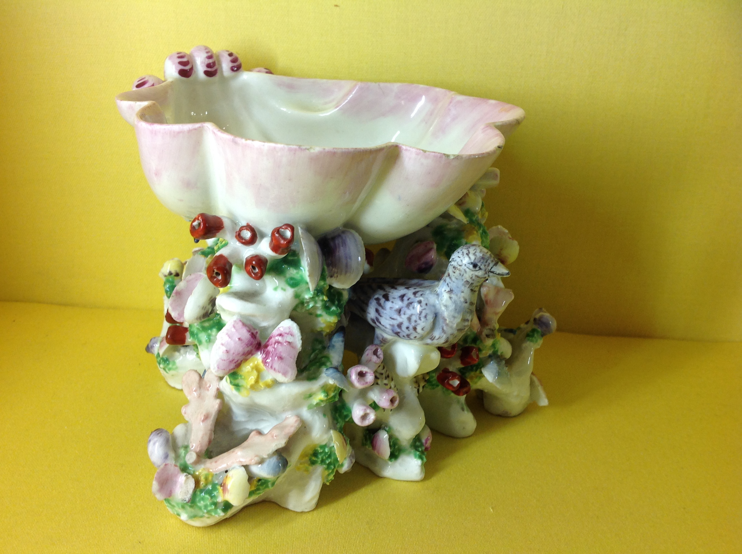 A rare Bow sweetmeat dish 