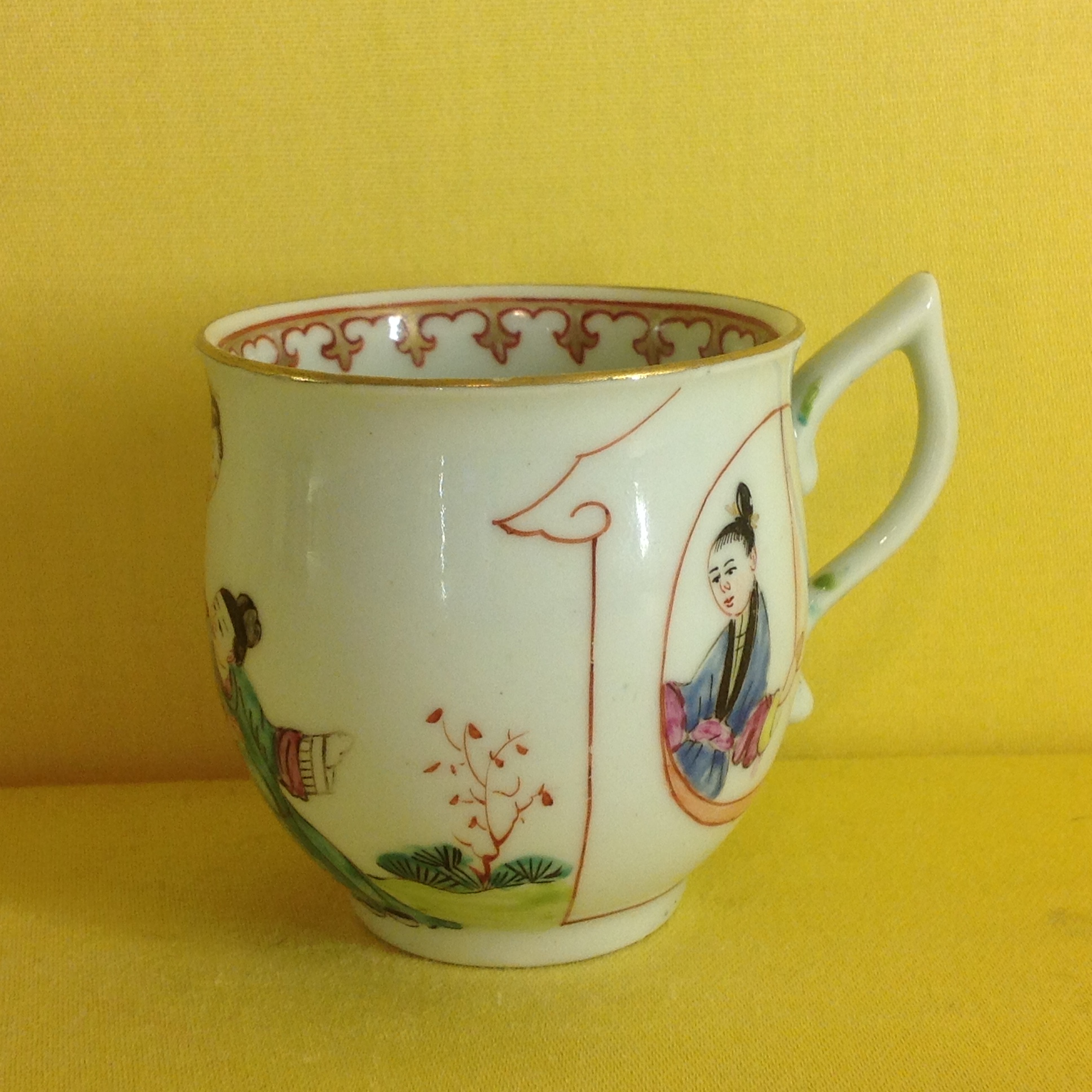 A good Worcester bell shaped coffee cup