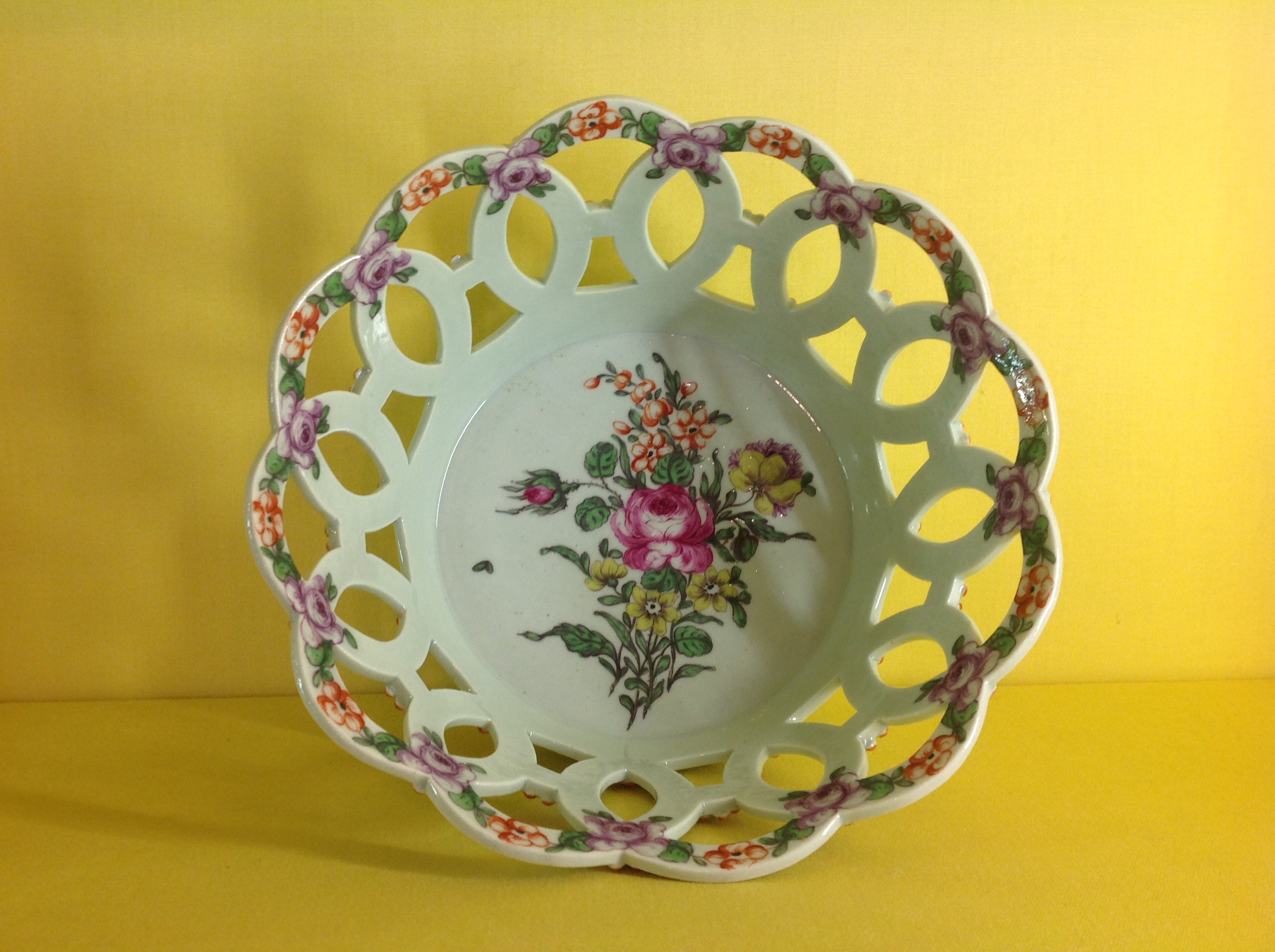 A fine Worcester large pierced round basket 