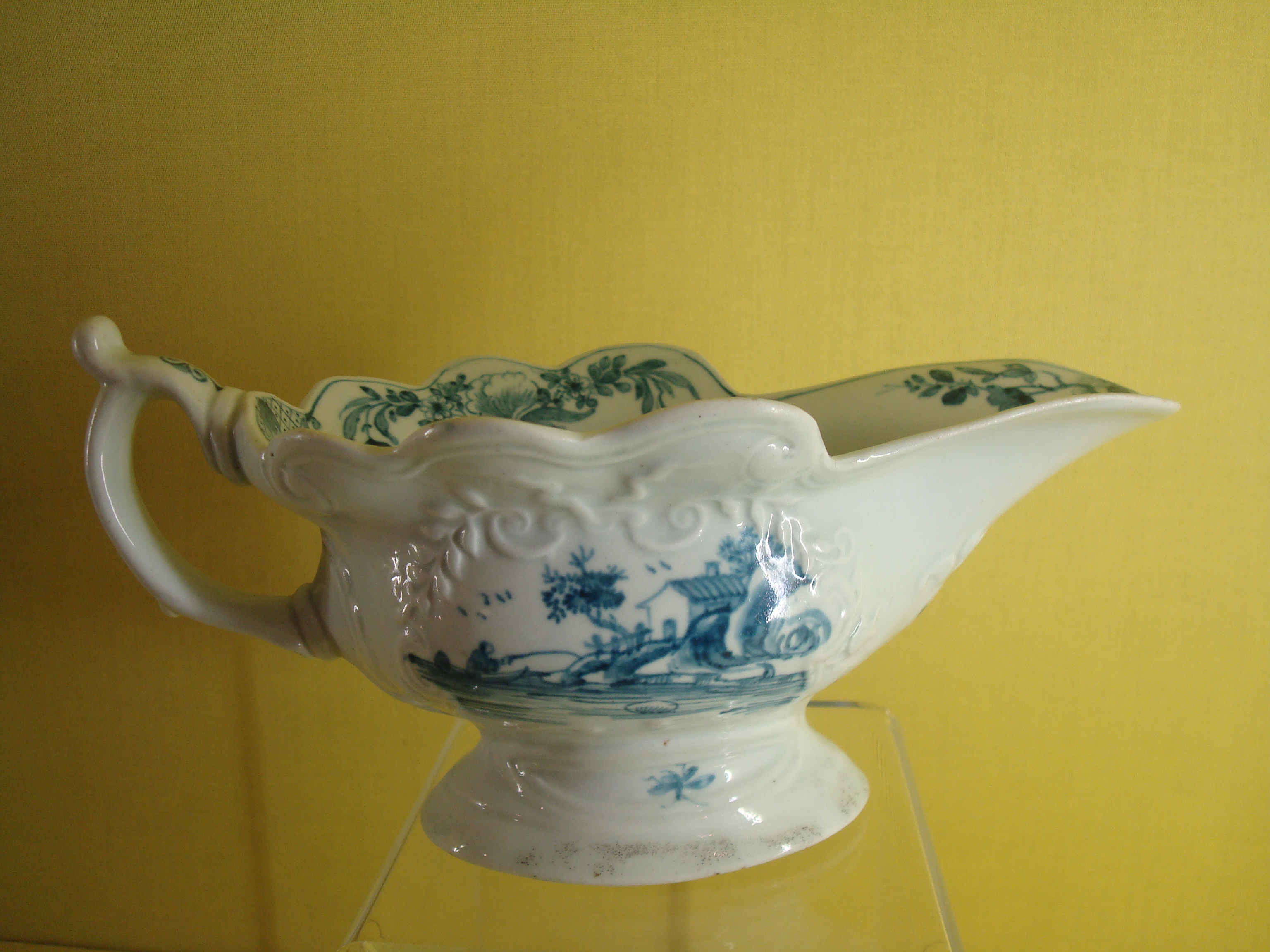 A Worcester sauceboat