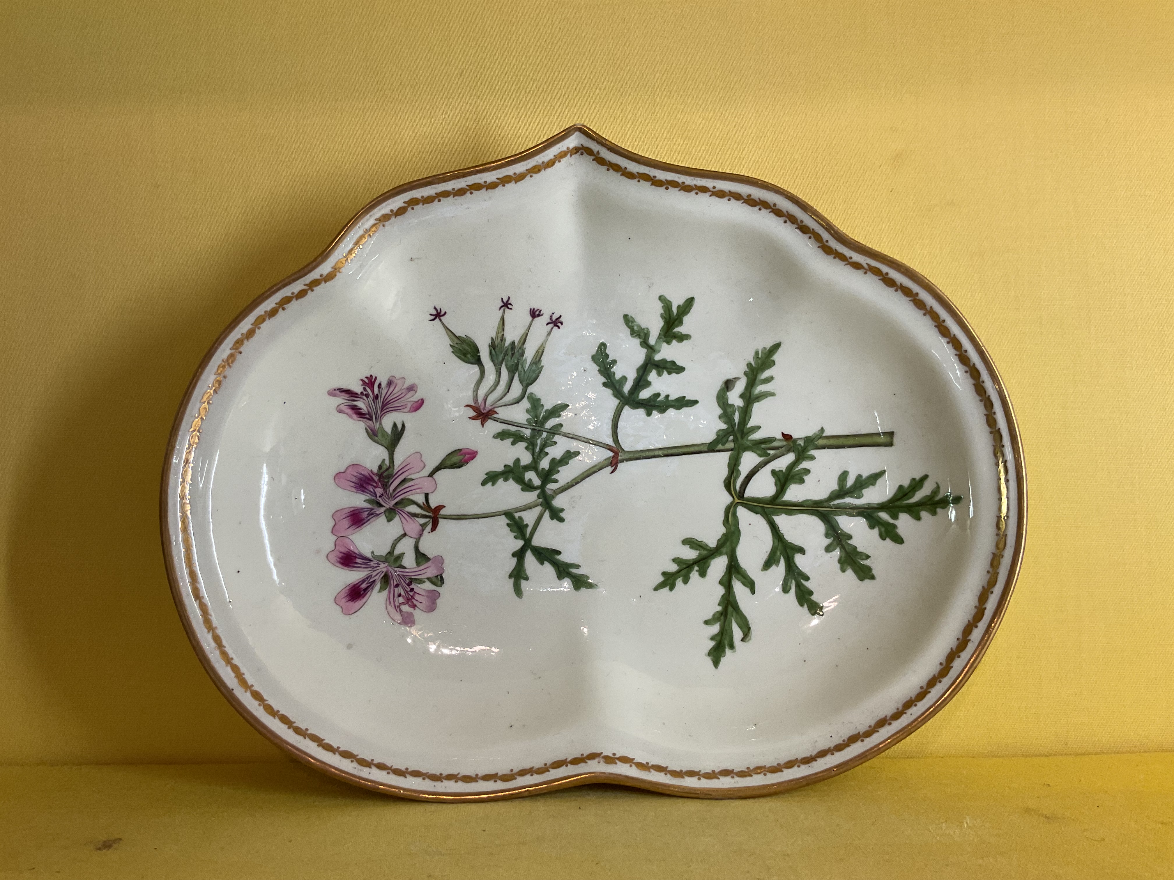 A Derby heart shaped botanical dish 
