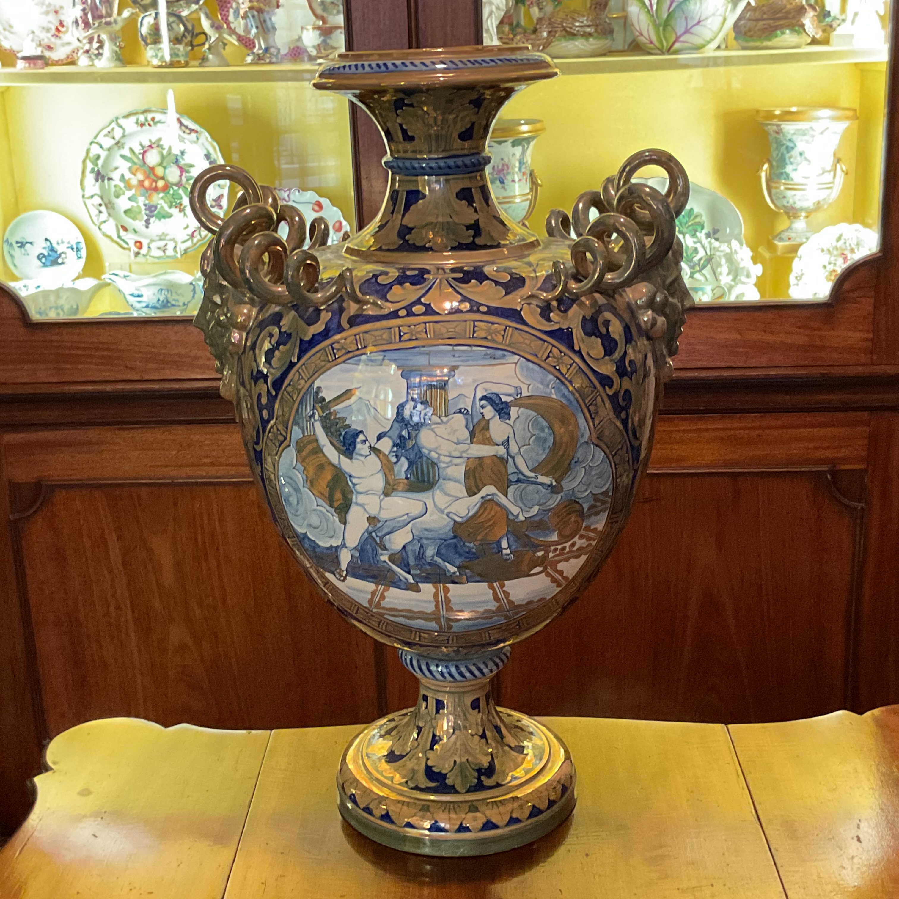 A large Gualdo Tadino maiolica vase 