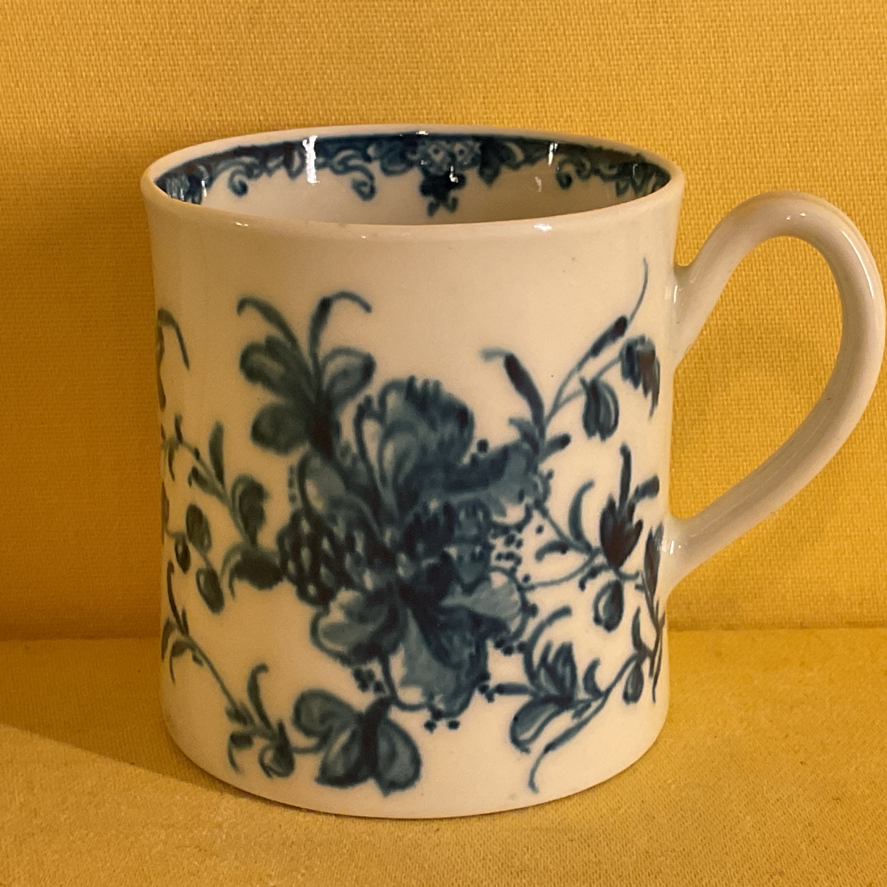 A Worcester small mug or can 