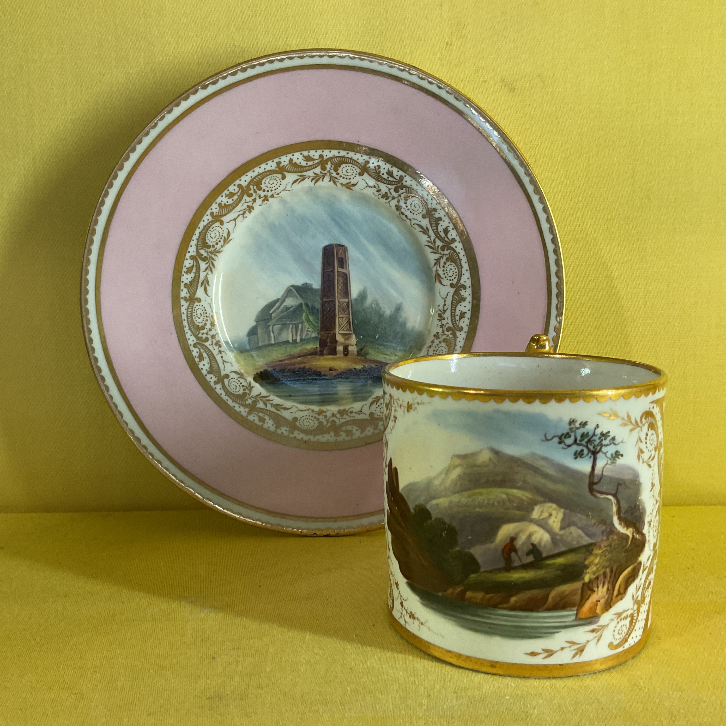 A Flight, Barr and Barr Worcester coffee can and saucer 