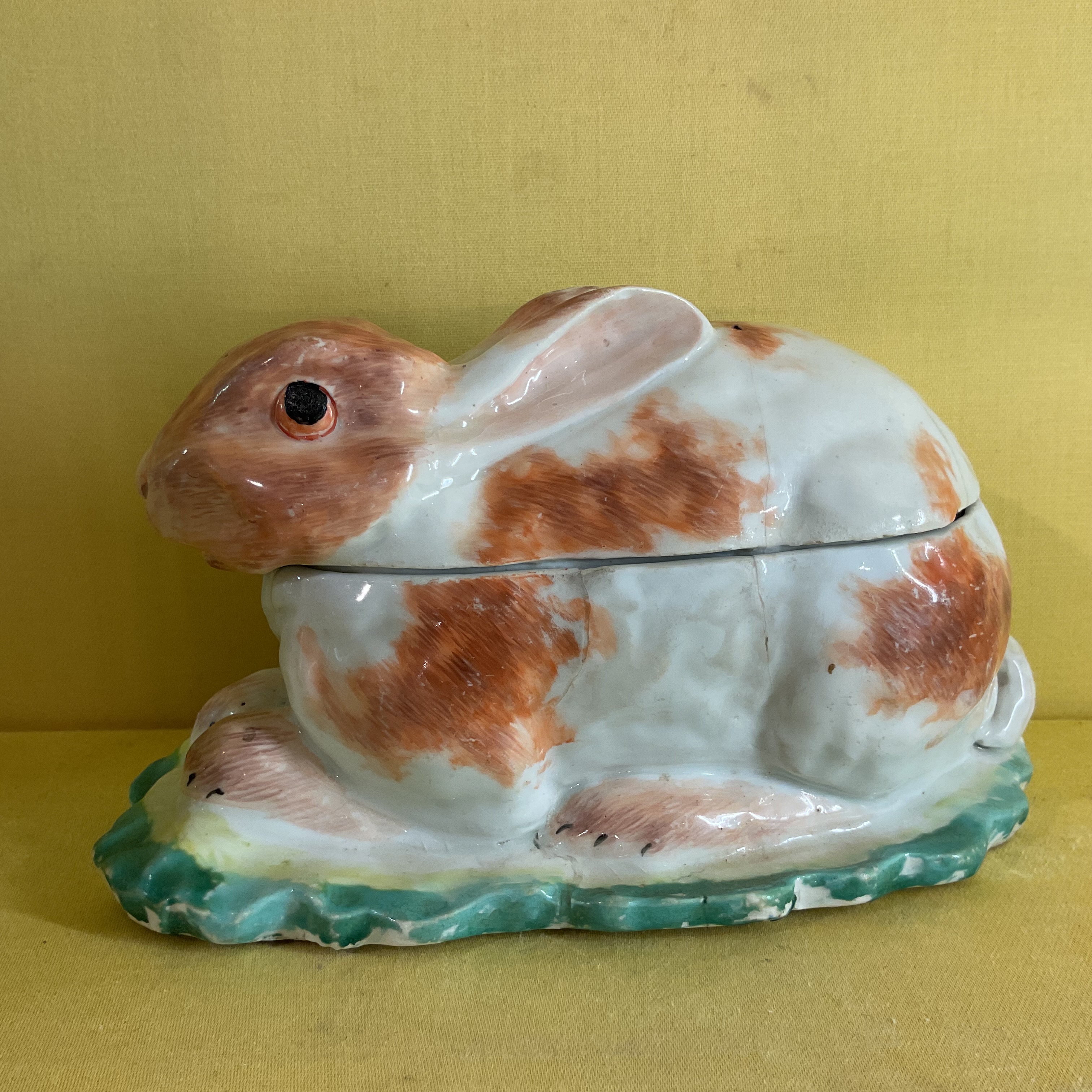 An extremely rare Derby rabbit form tureen and cover 