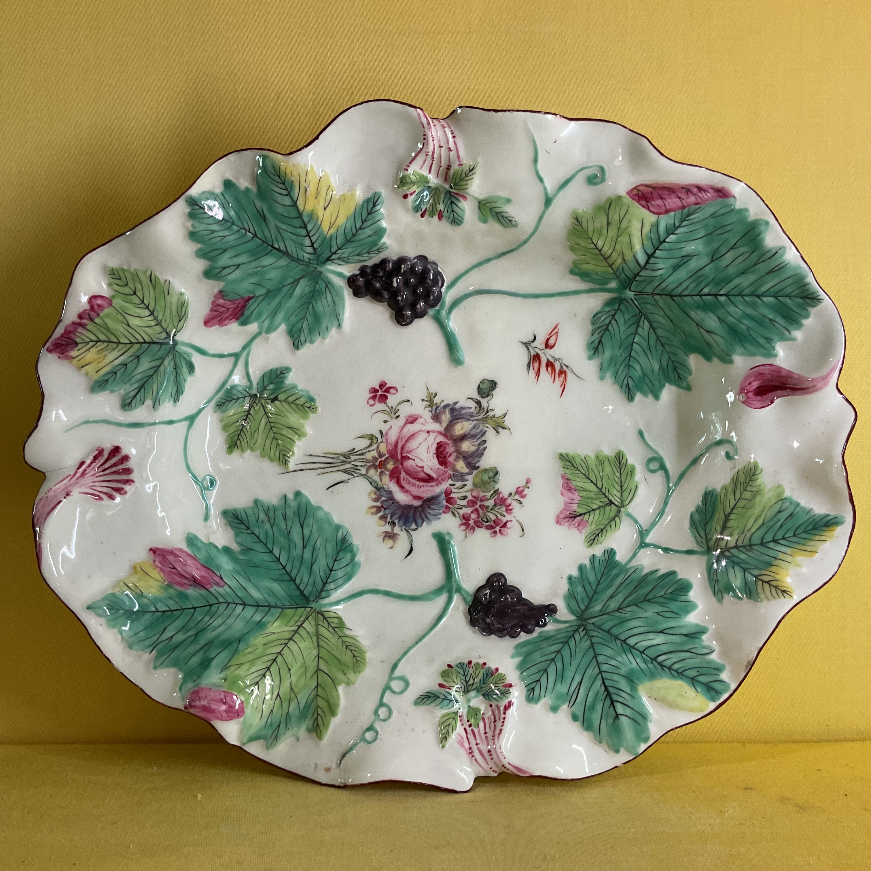 A rare Bow leaf moulded dish 