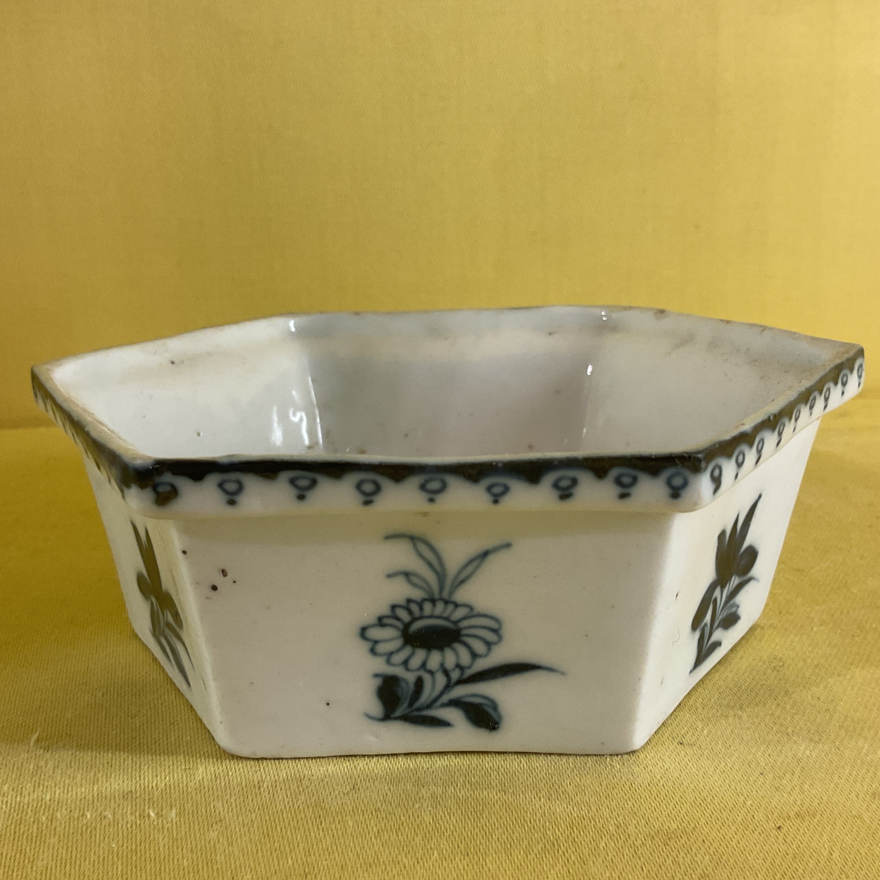 A Plymouth hexagonal centre dish 
