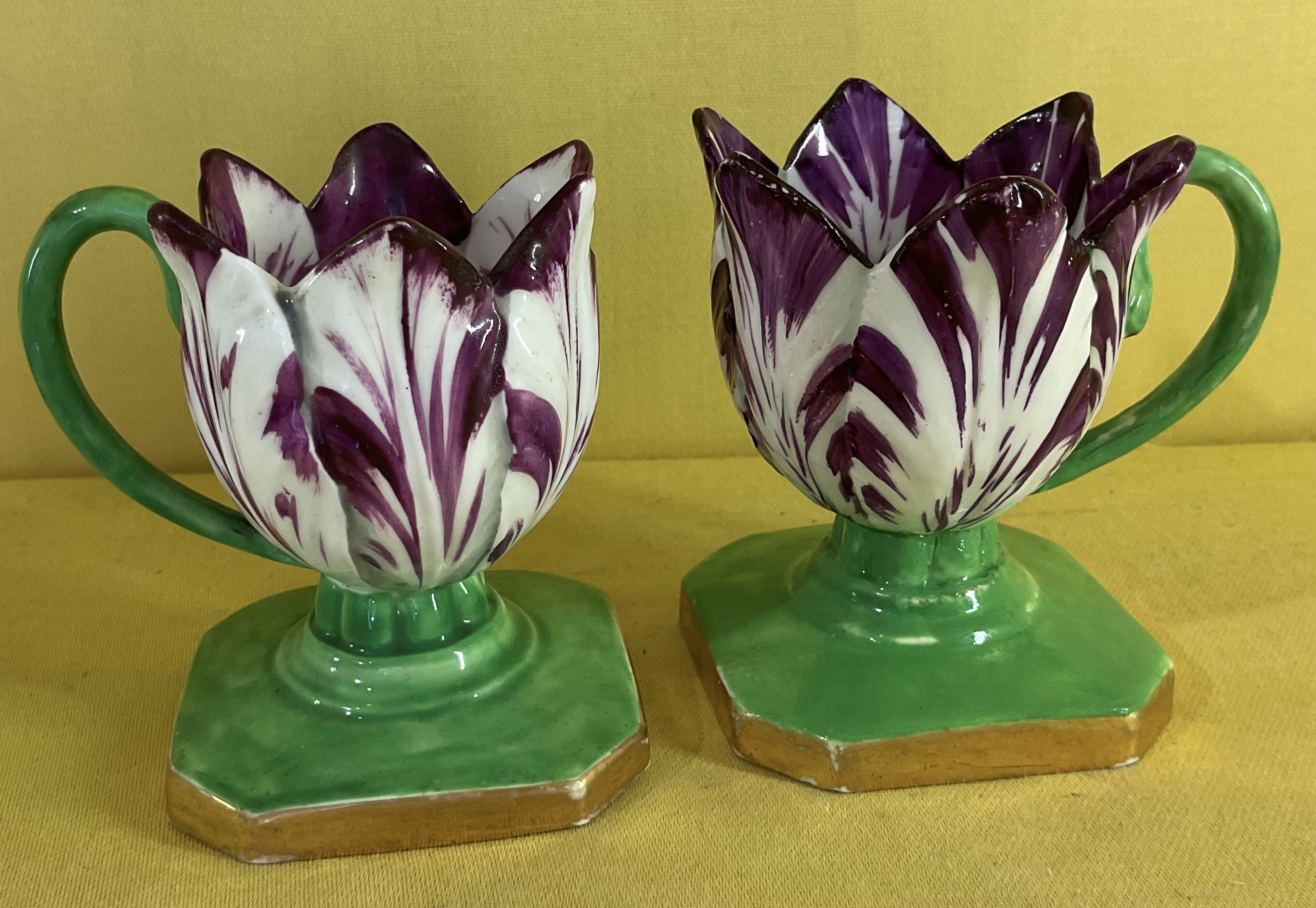 A fine pair of Spode custard cups 