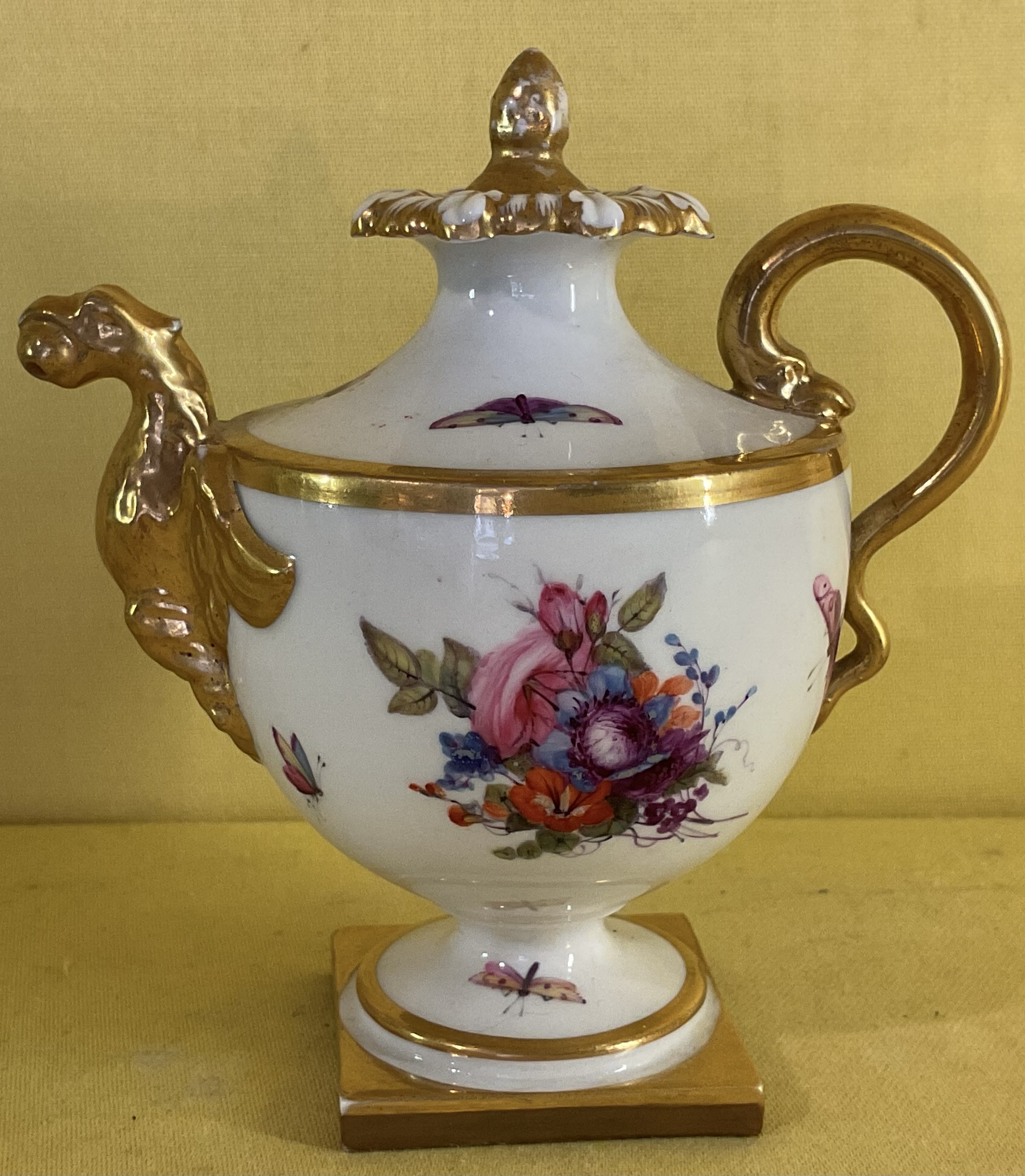 A Flight, Barr and Barr Worcester small rosewater ewer and stopper 