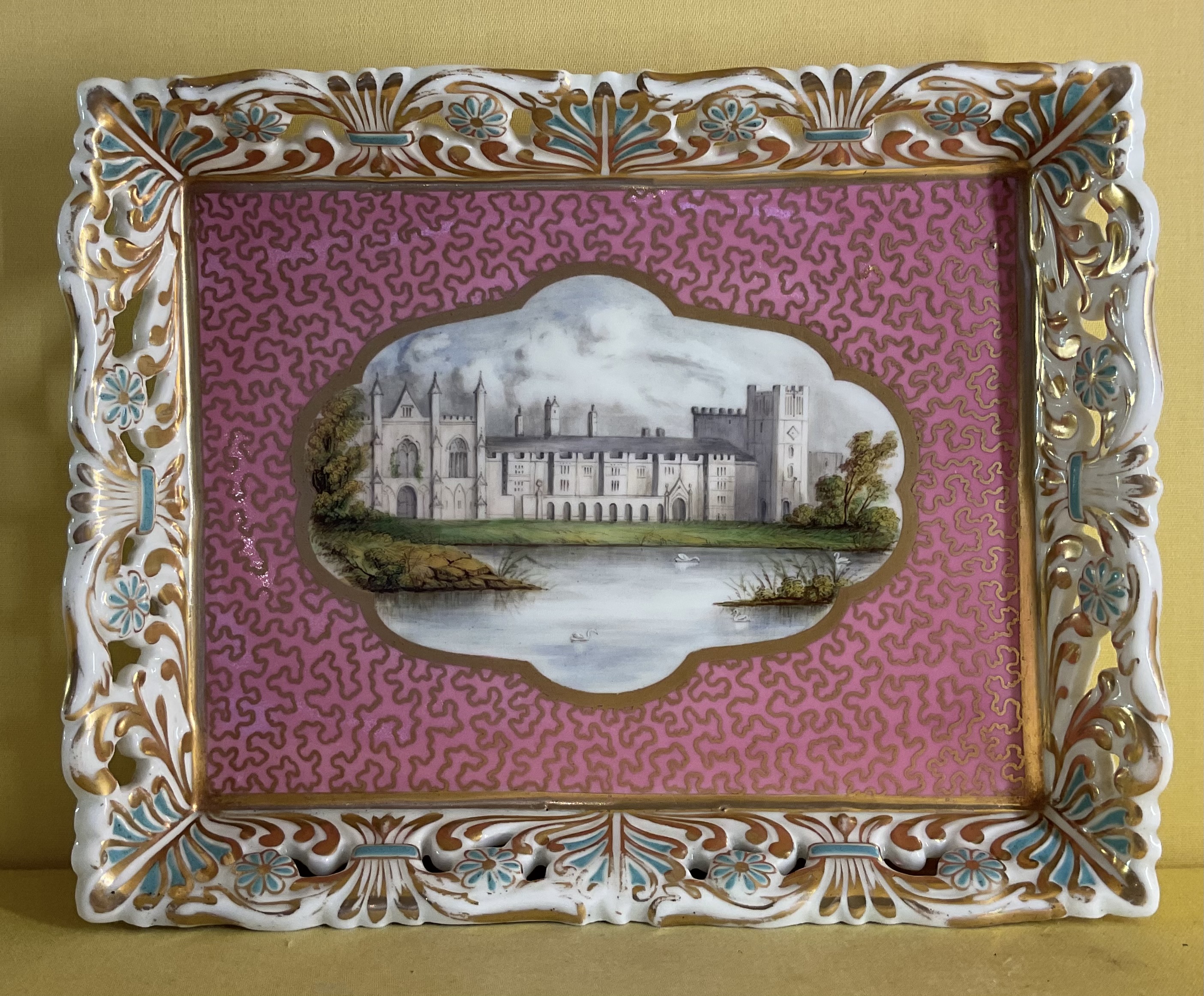An unusual Derby card tray 