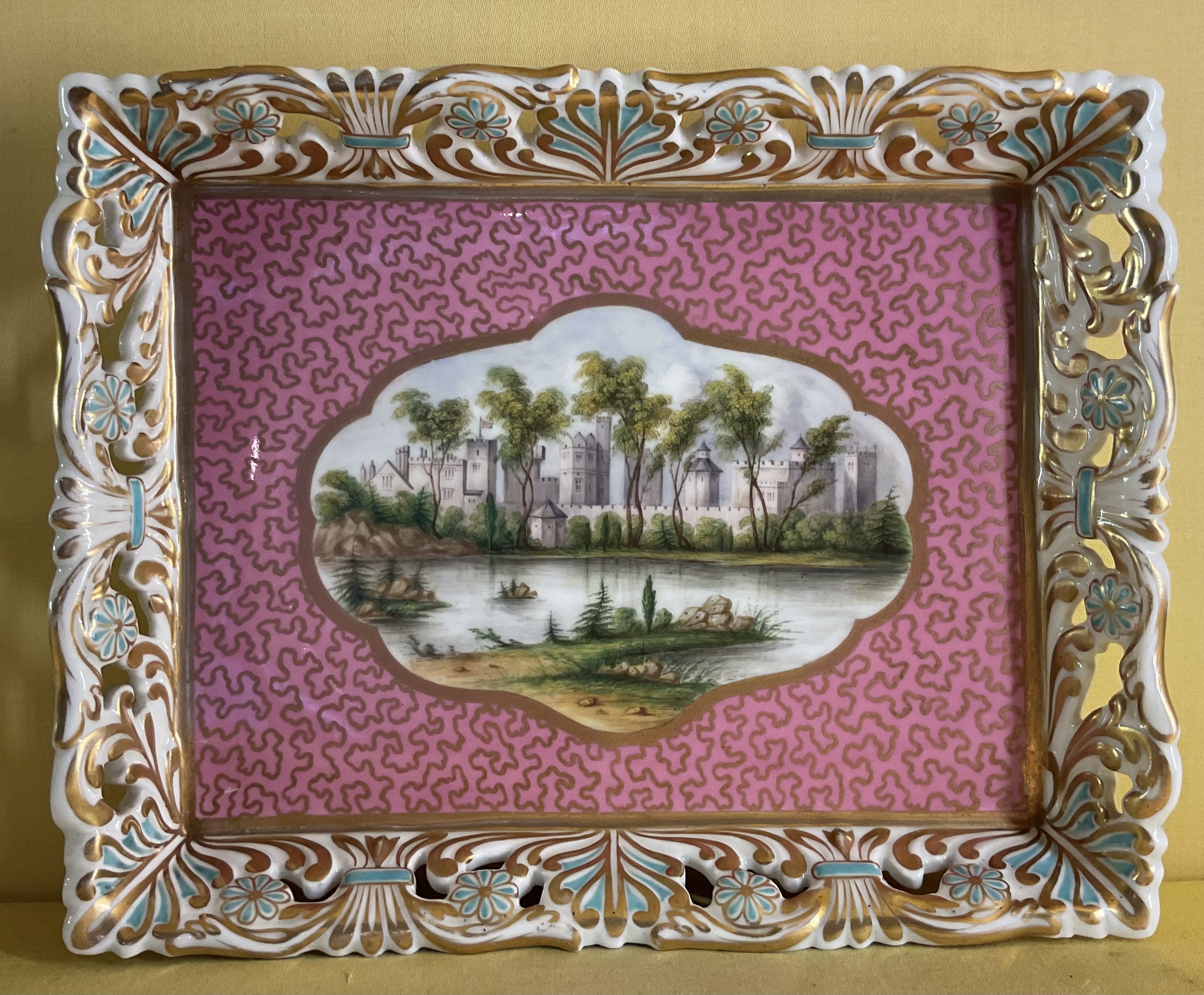 An unusual Derby card tray 