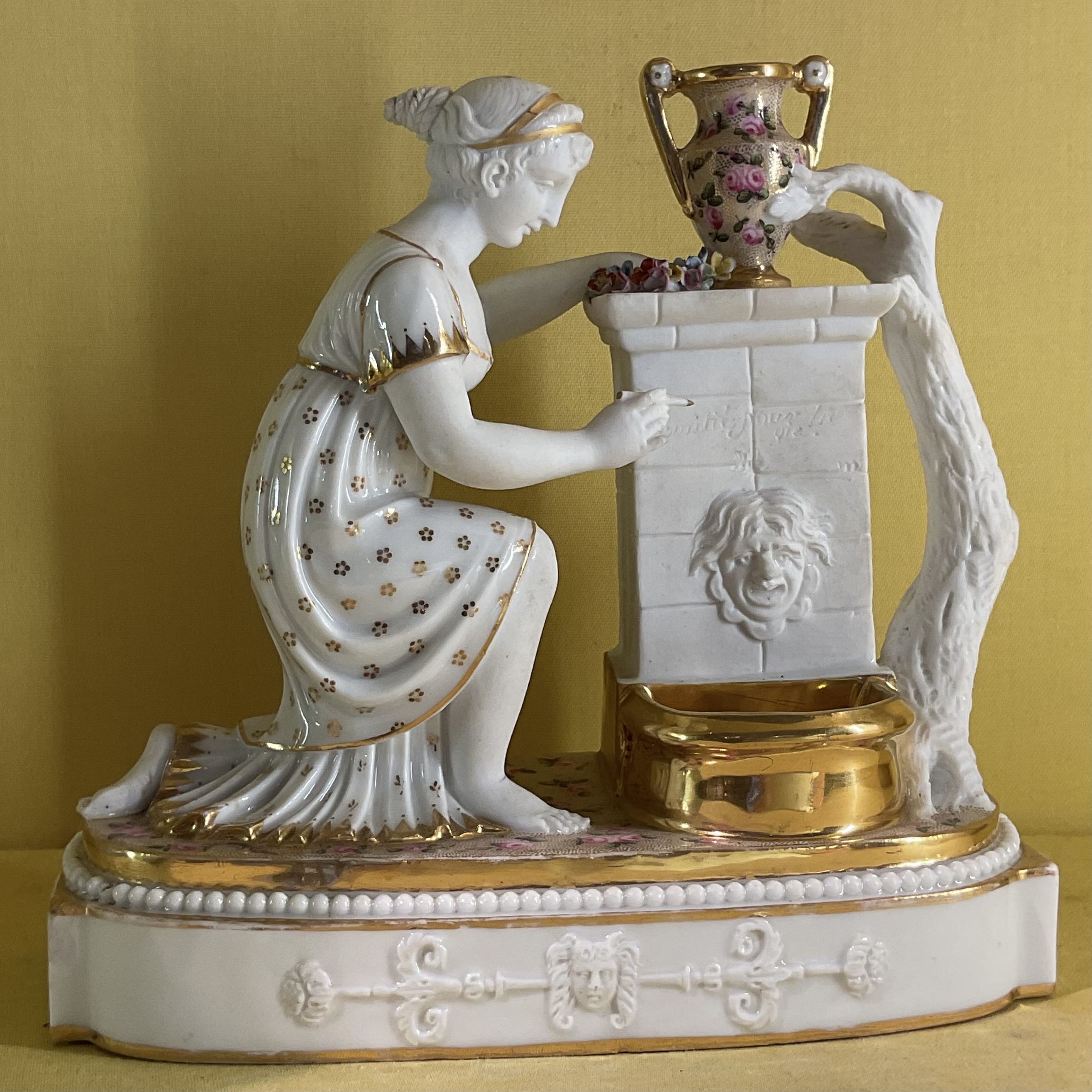 A fine Paris porcelain group 