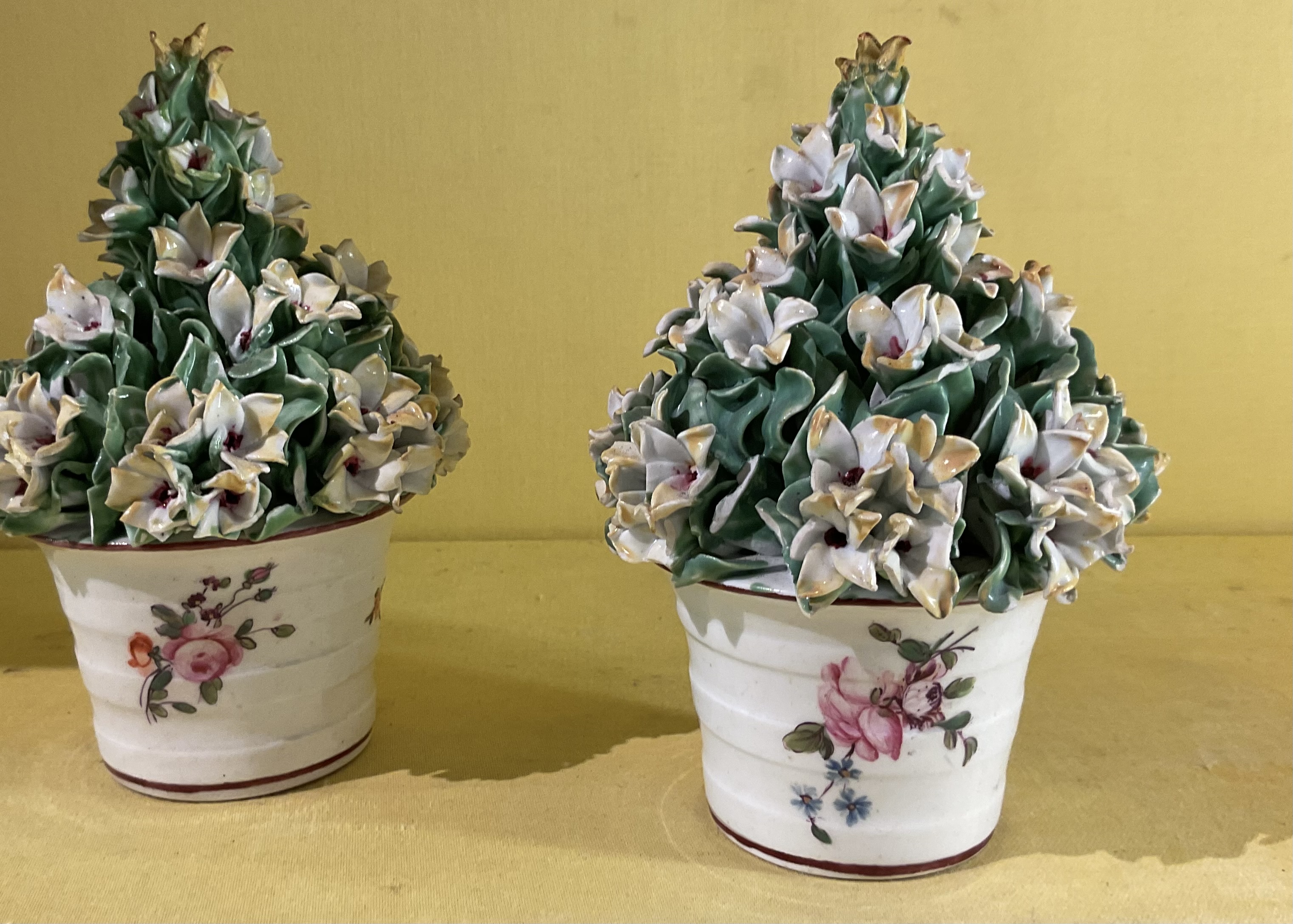 A pair of Derby tubs of flowers 